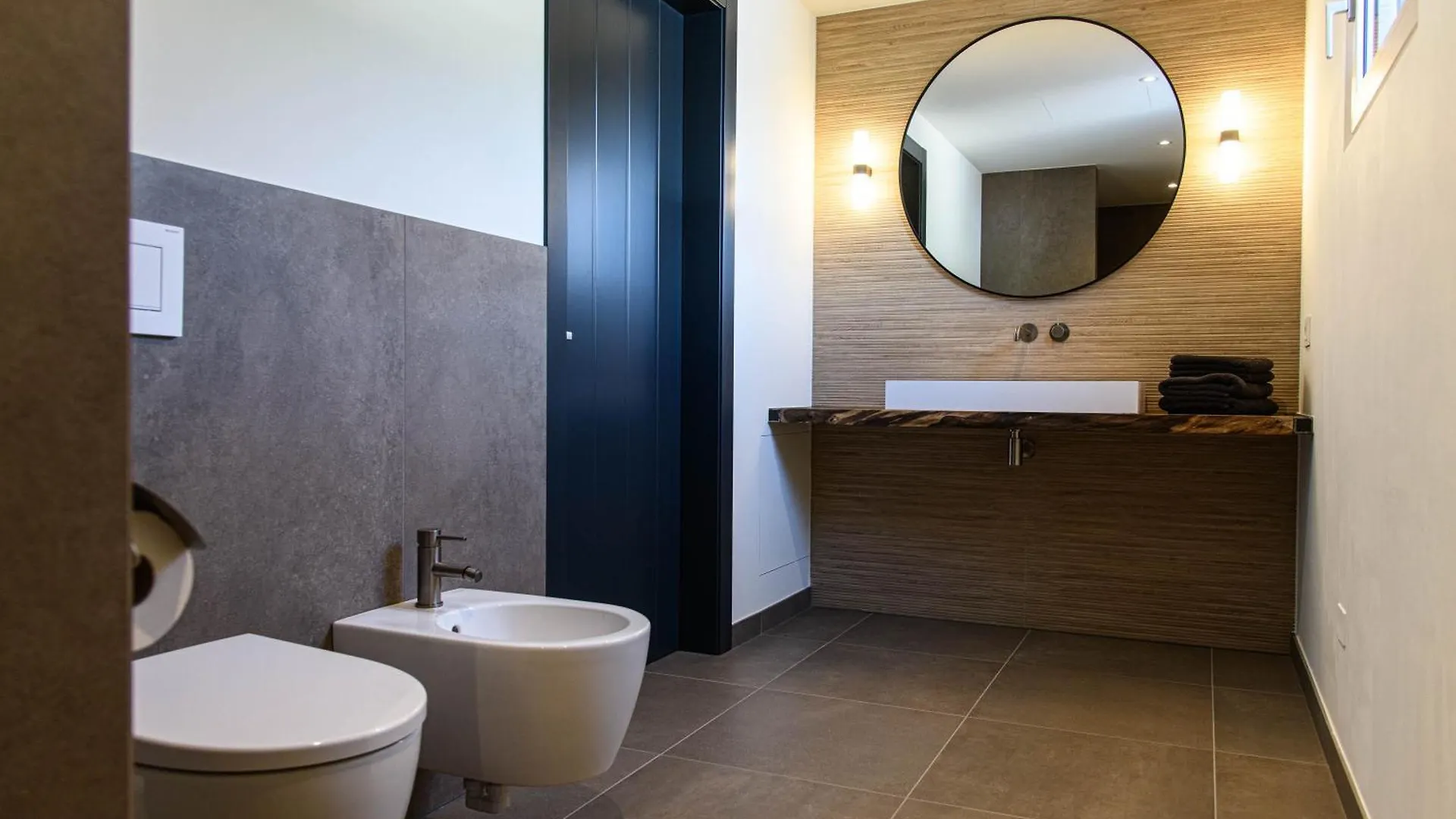 Bed & Breakfast Gardazen Suites - Luxury - Adults Only Caprino Veronese