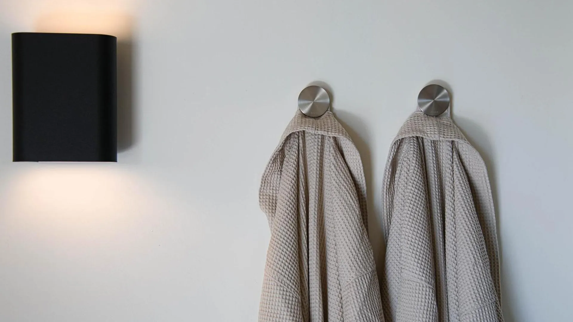 Gardazen Suites - Luxury - Adults Only Caprino Veronese Bed & Breakfast